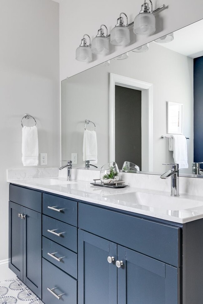Building Photo - Stylish Church Hill Home with Luxury Finis...