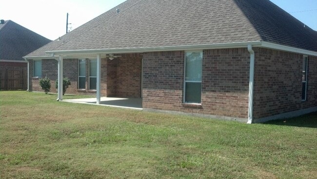 Building Photo - 6194 Westchase Loop