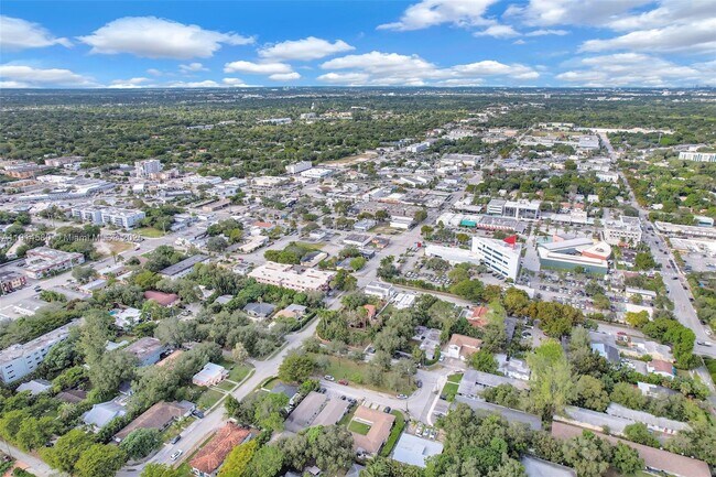 Building Photo - 12287 NE 7th Ave