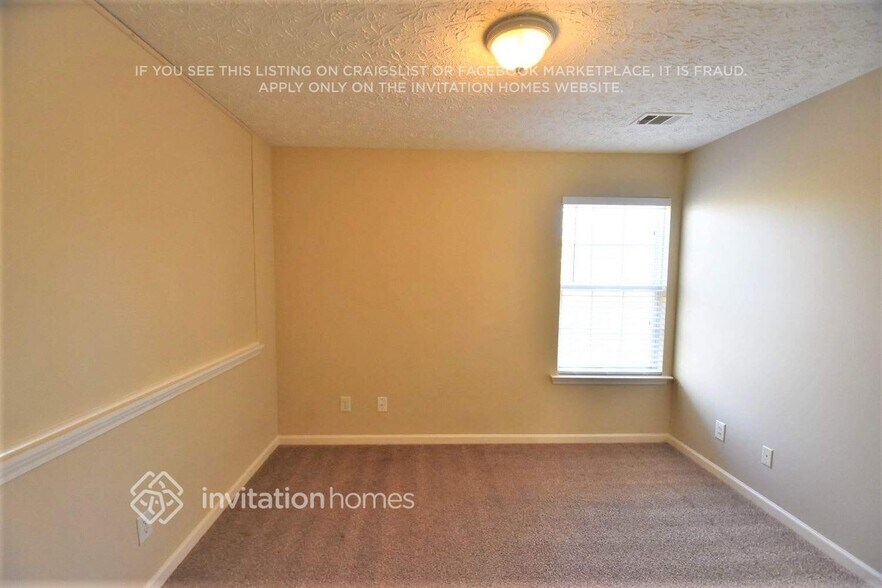 Building Photo - 121 Nacoochee Way