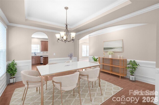 Building Photo - 2003 Fallondale Rd