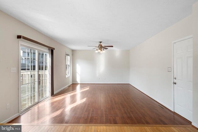 Building Photo - 21443 Hillary Ct