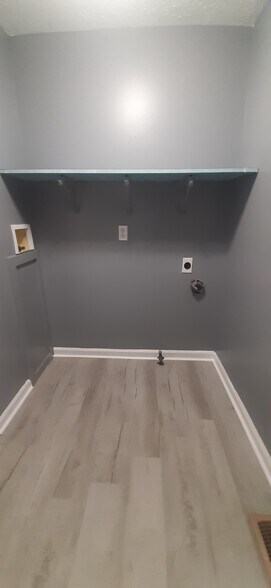 Laundry Room - 3792 Brick Schoolhouse Rd