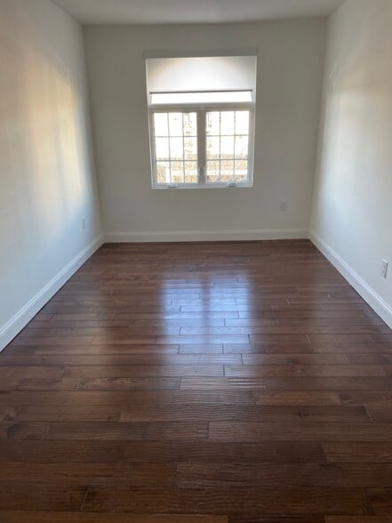bedroom - 178 Bridge Street