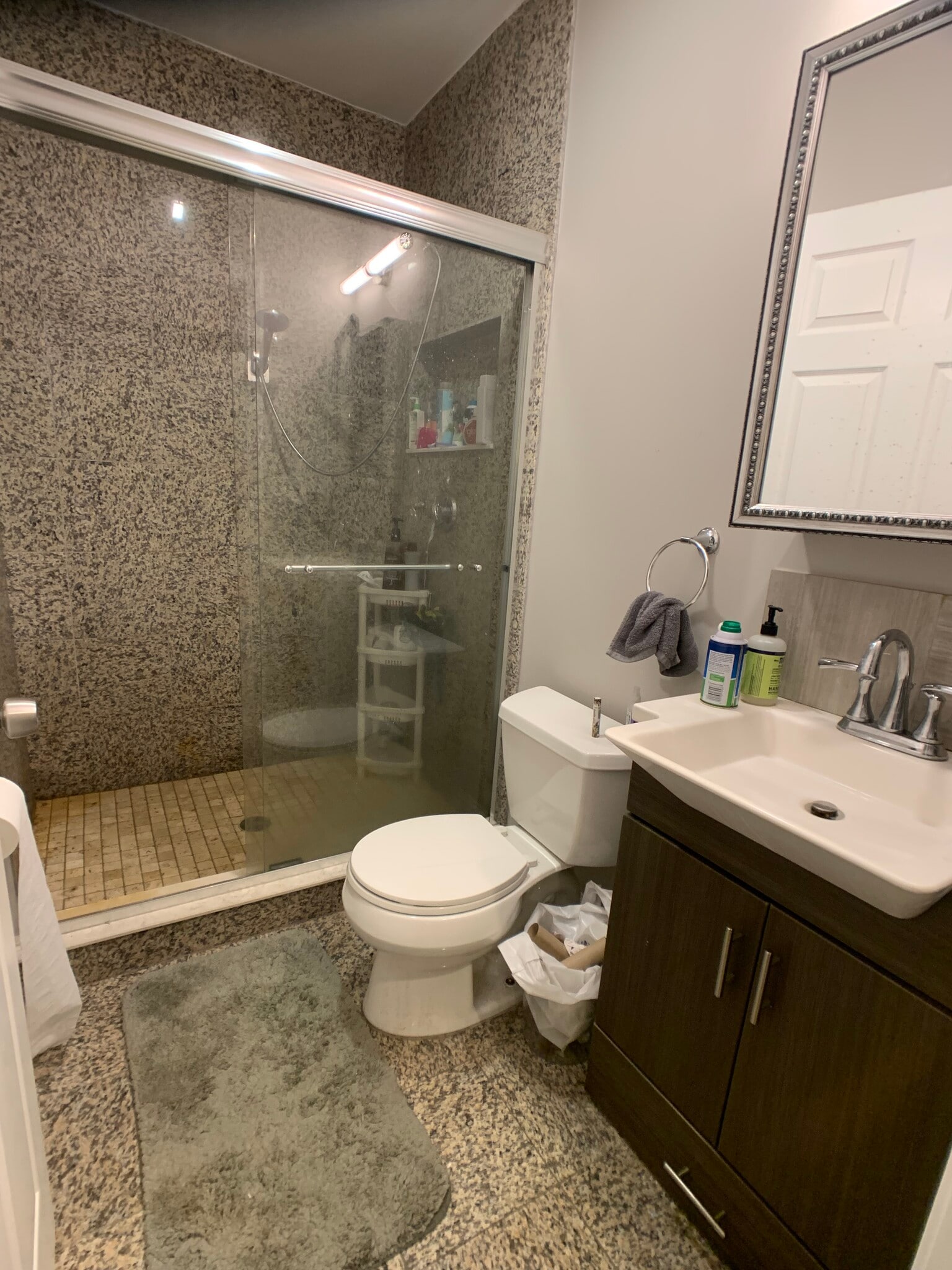 Building Photo - 78 Linden St