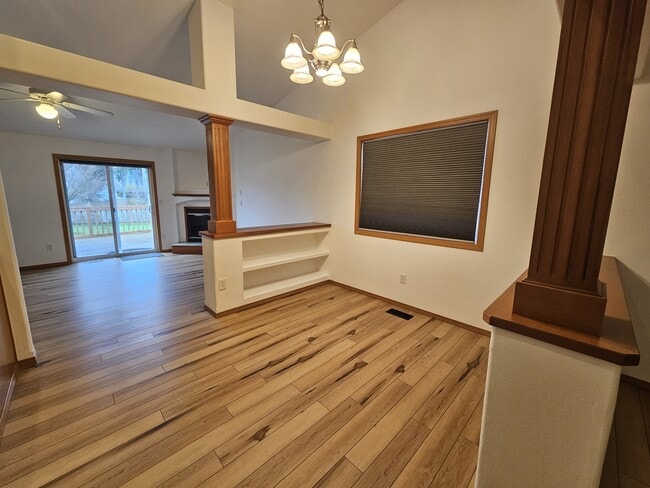 Building Photo - 508 Stickney Mountain Pl