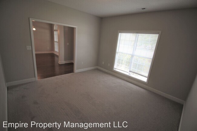 Building Photo - 5013 Patriot Park Dr SE