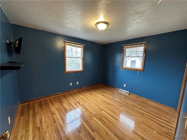 Building Photo - 7336 Wheatley Rd