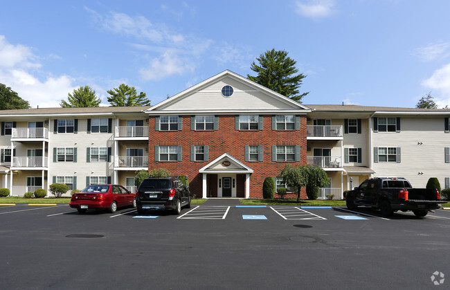 Building Photo - Princeton Square