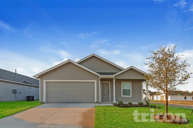 Primary Photo - 1637 Baugh St