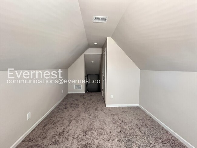 Building Photo - 4-Bed/2-Bath/Pet Friendly/Available Soon!