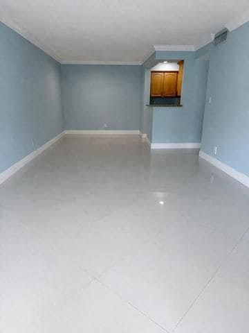 Building Photo - 1515 E Broward Blvd