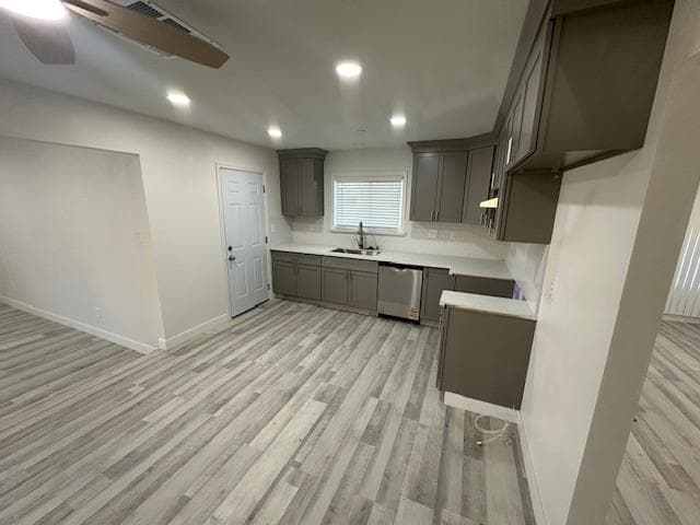 Building Photo - 4772 E Donner Ave