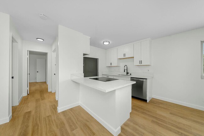 Interior Photo - Lone Palm Terrace
