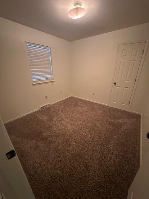 Building Photo - 2002 Bridgewater Dr