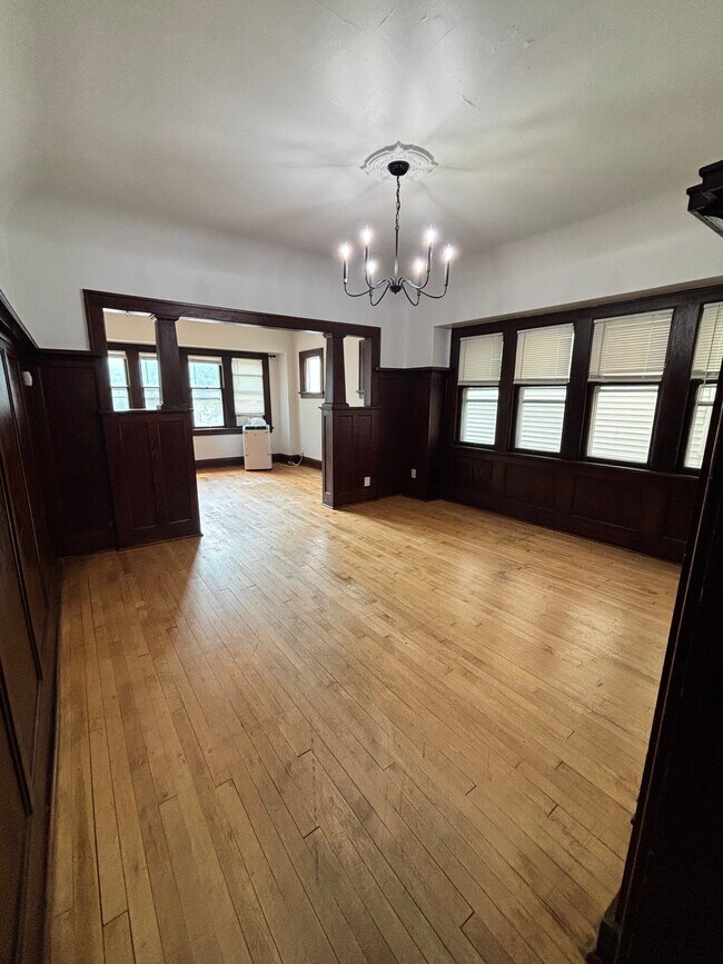 Building Photo - 3131 N Fratney St