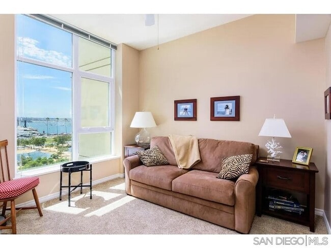 Building Photo - 1431 Pacific Hwy