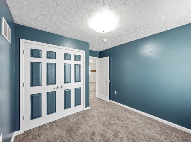 Building Photo - Charming 3 beds 2 baths in Cleveland!