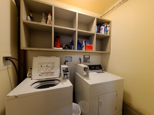 Building Photo - 1 bedroom in San Francisco CA 94114