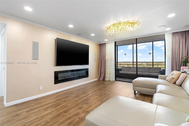 Building Photo - 600 Three Islands Boulevard