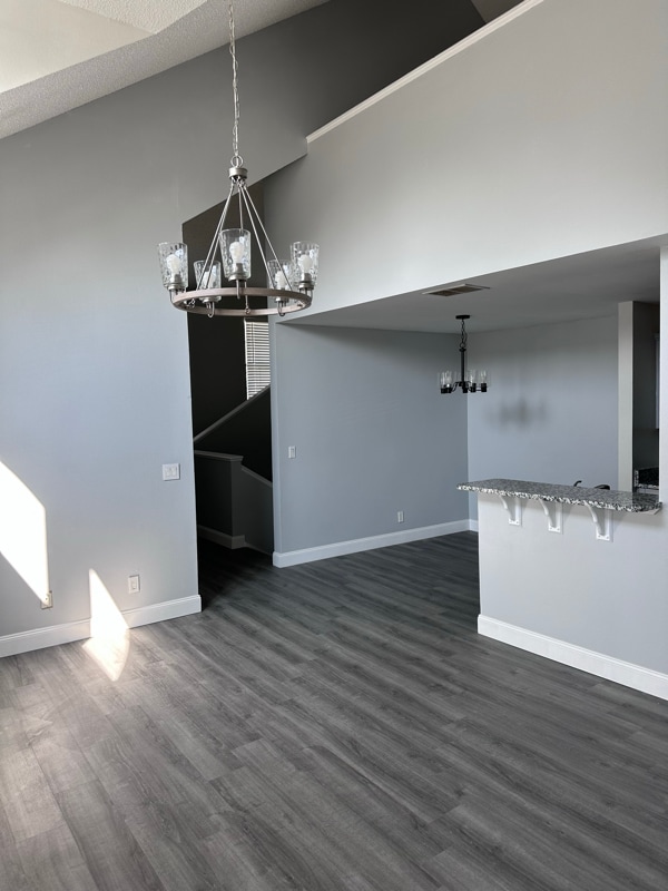 Building Photo - 5998 Westgate Dr