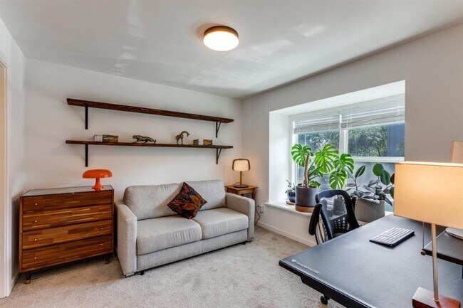 Building Photo - 3604 Clawson Rd