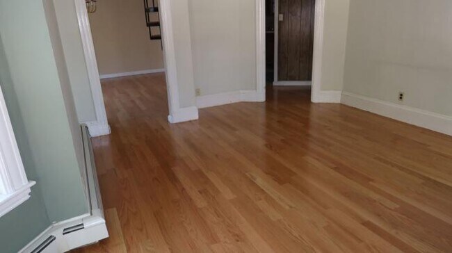 Building Photo - 2 bedroom in Malden MA 02148