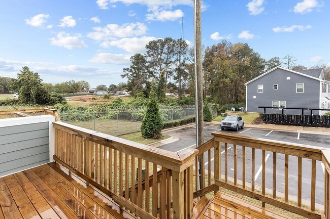 Building Photo - 3124 Garner Rd