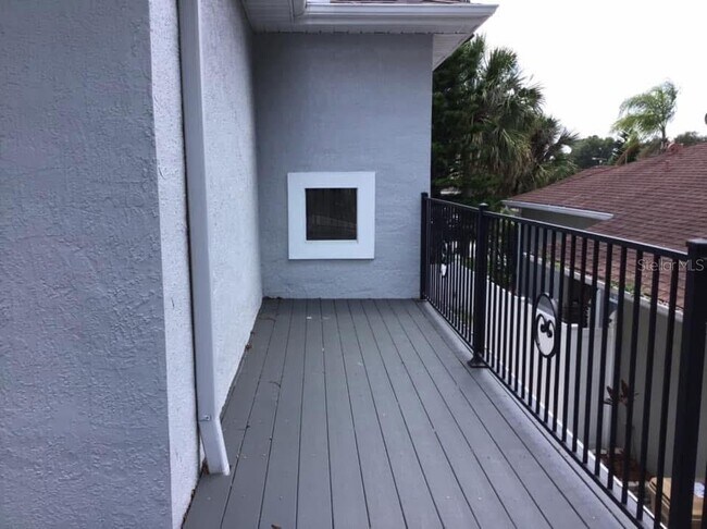 Building Photo - 3291 Brewster Dr