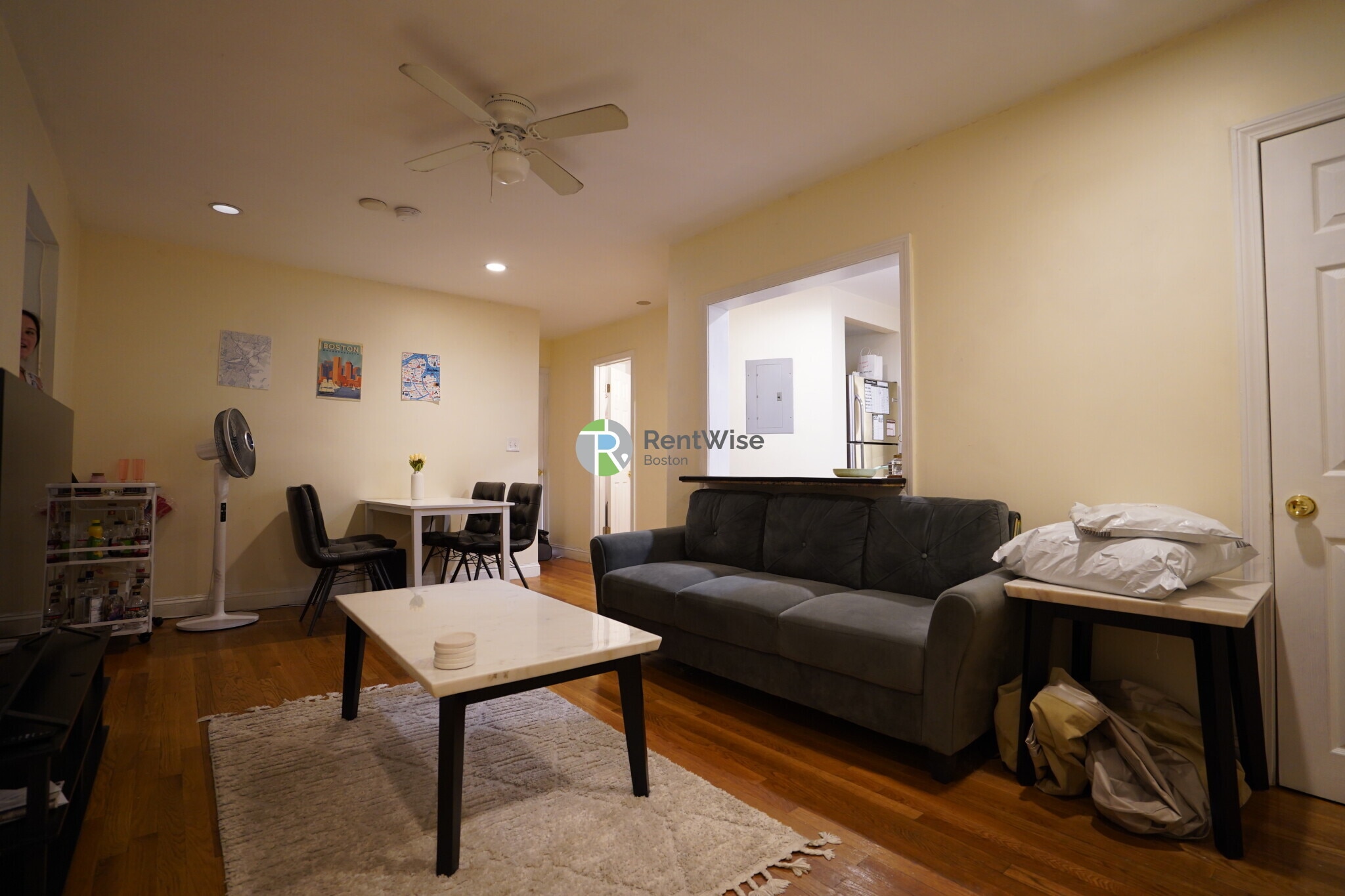 Building Photo - 62 Egmont St