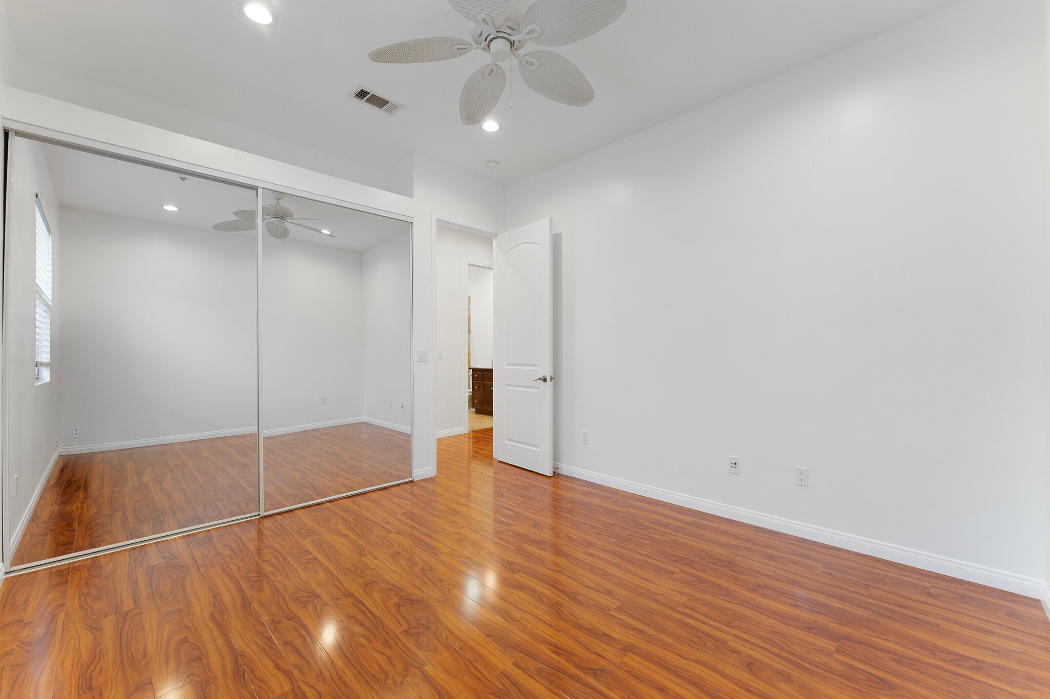 Building Photo - 6069 Horner St