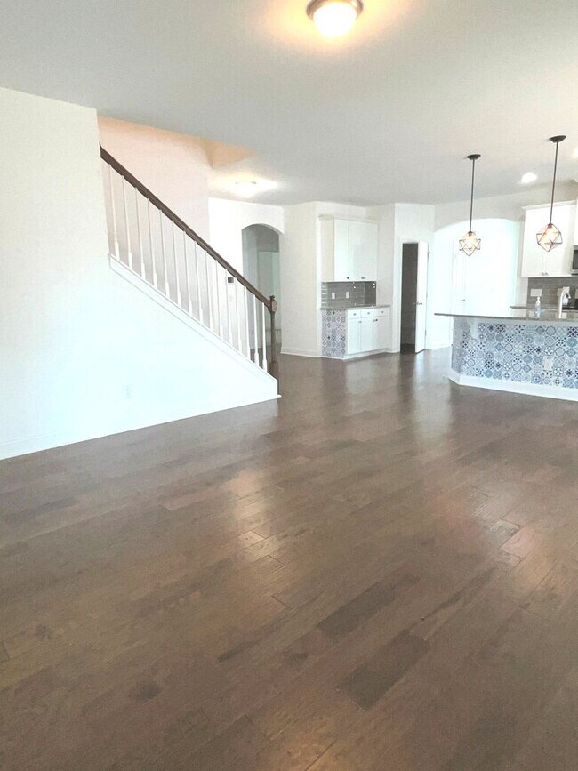 Building Photo - "Spacious 4-Bed Oasis with Stunning Lake V...