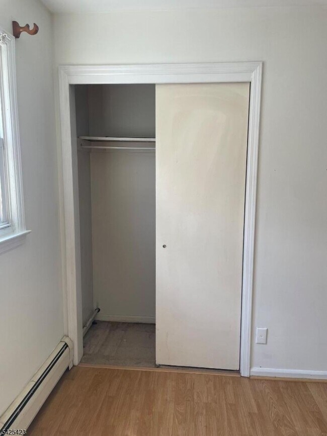 Building Photo - 107 Madison Ave