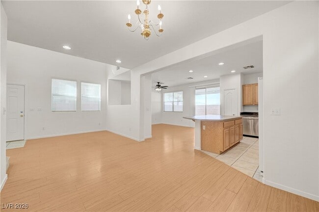 Building Photo - 9260 Pembrook Falls Ave