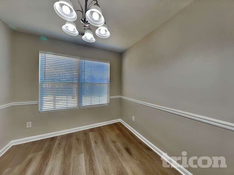 Building Photo - 265 Whistle Way