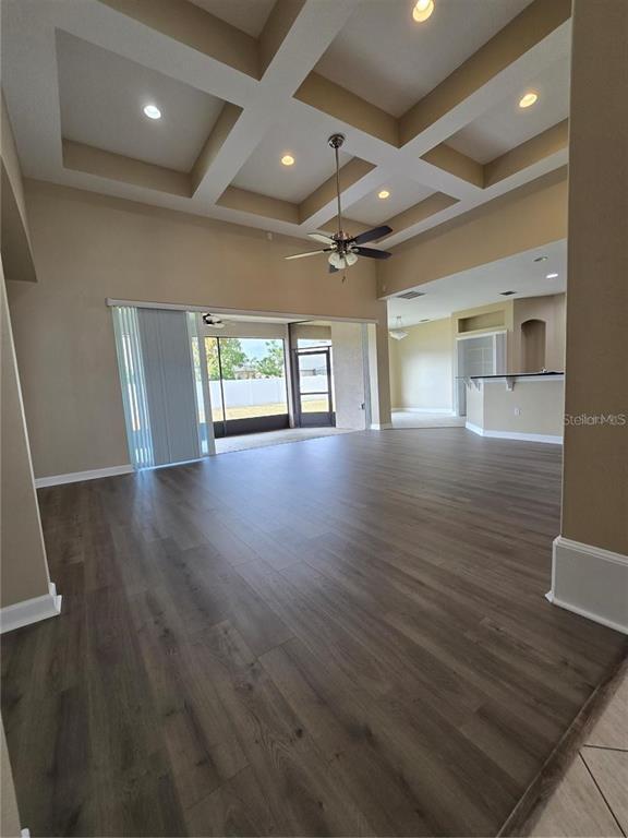 Building Photo - 13613 Larsen Ln