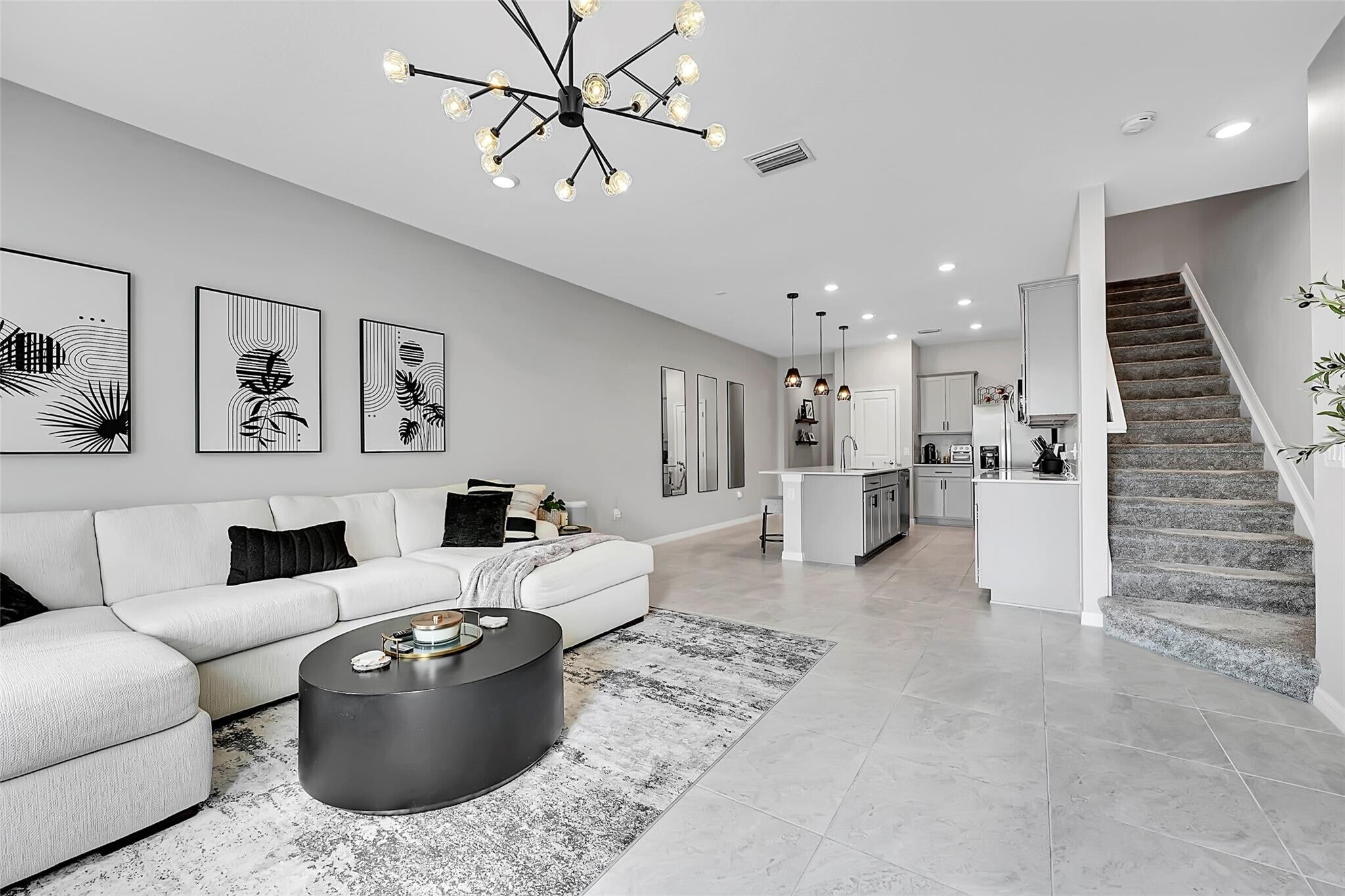 Building Photo - 6112 Rancho Ln