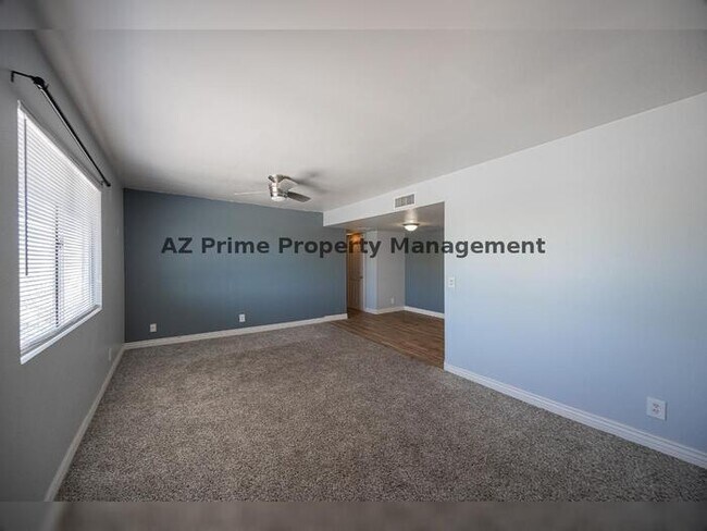 Building Photo - 4708 E Portland St