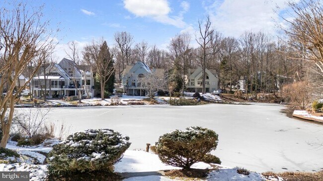 Building Photo - 1460 Waterfront Rd