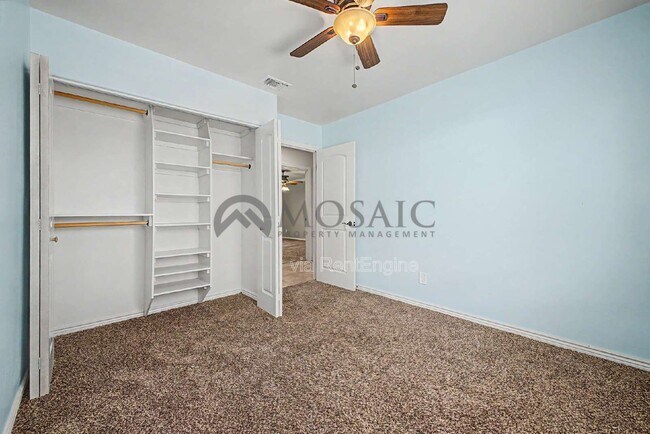 Building Photo - 4526 W Jupiter Way