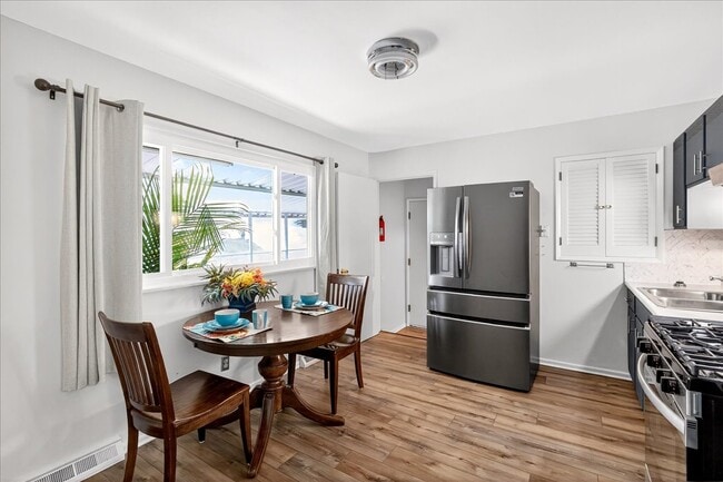 Building Photo - 354 Burncoate Dr