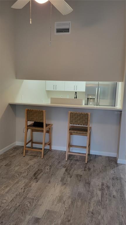 Building Photo - 4845 Winslow Beacon