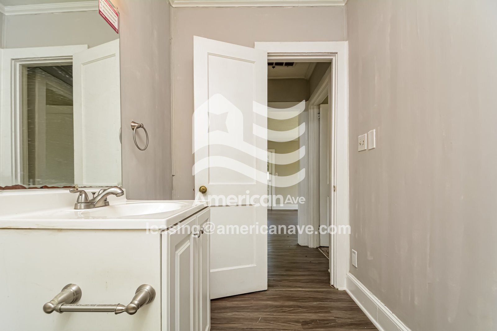 Building Photo - 4703 Jefferson St