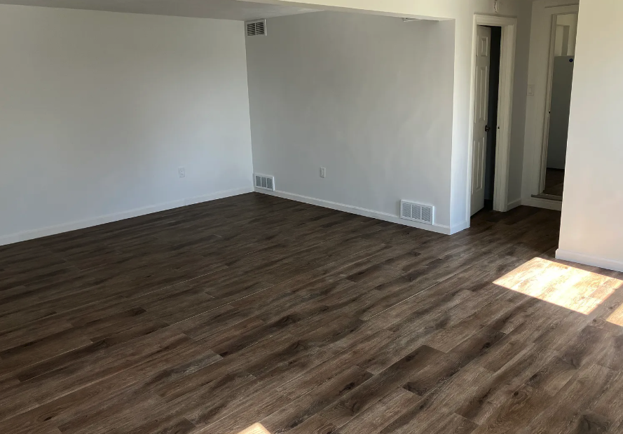 Building Photo - 467 Conrad Dr