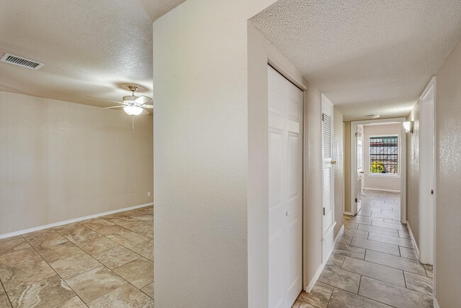 Building Photo - 5301 Marcillus Ave