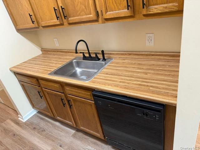 Building Photo - 276 Temple Hill Rd