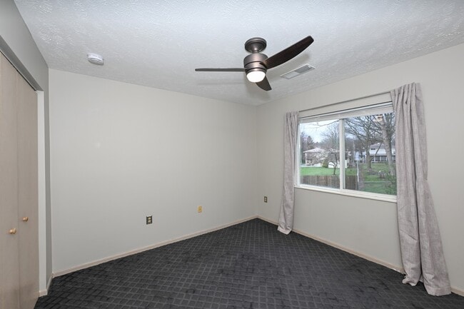 Bedroom 2 (View 1) - 1460 Buckingham Gate Blvd