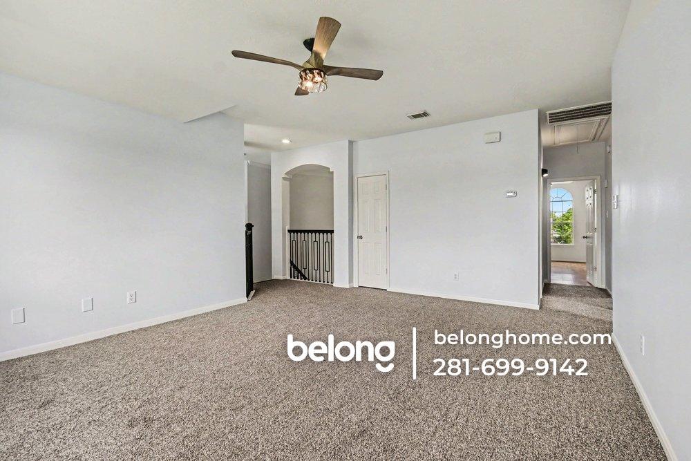 Building Photo - 2855 Everett Dr