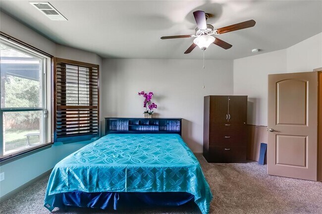 Building Photo - 3451 Mayfield Ranch Blvd