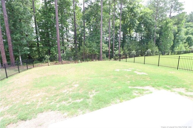Building Photo - 2621 Impulsion Dr